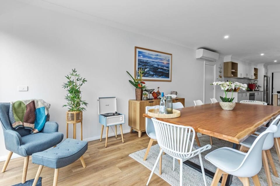 The Whale Pod - Serene Family Retreat House in Apollo Bay