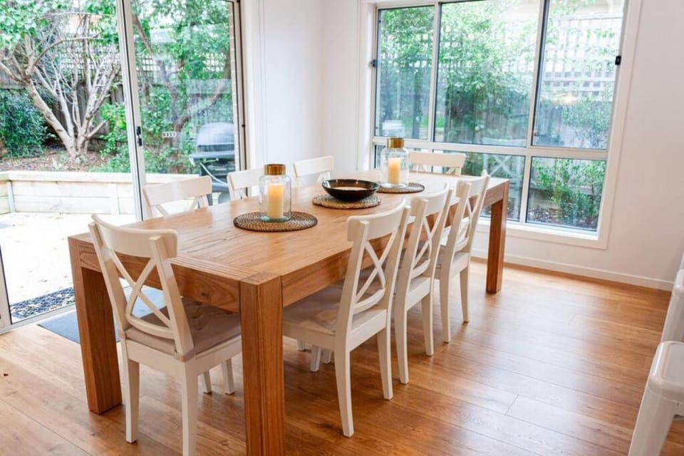 Krambruk House - Walk to the beach, pets welcome House in Apollo Bay