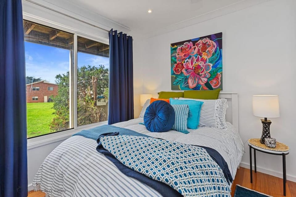 Heaven on Seaview - Ocean views from deck House in Apollo Bay
