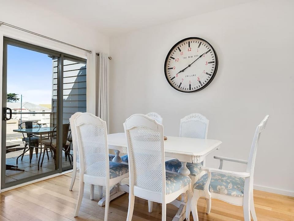 PROVINCIAL ON PASCOE - everything at your doorstep Apartment in Apollo Bay