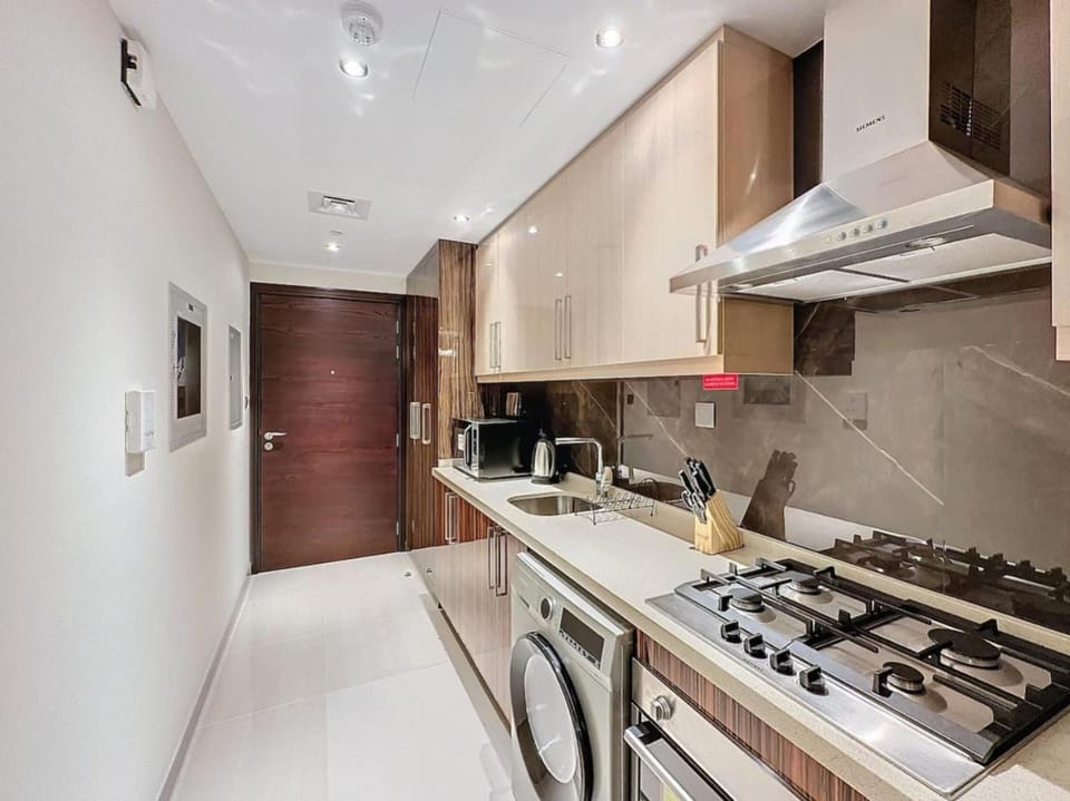 Stylish Studio in Elite Downtown Apartment in Dubai