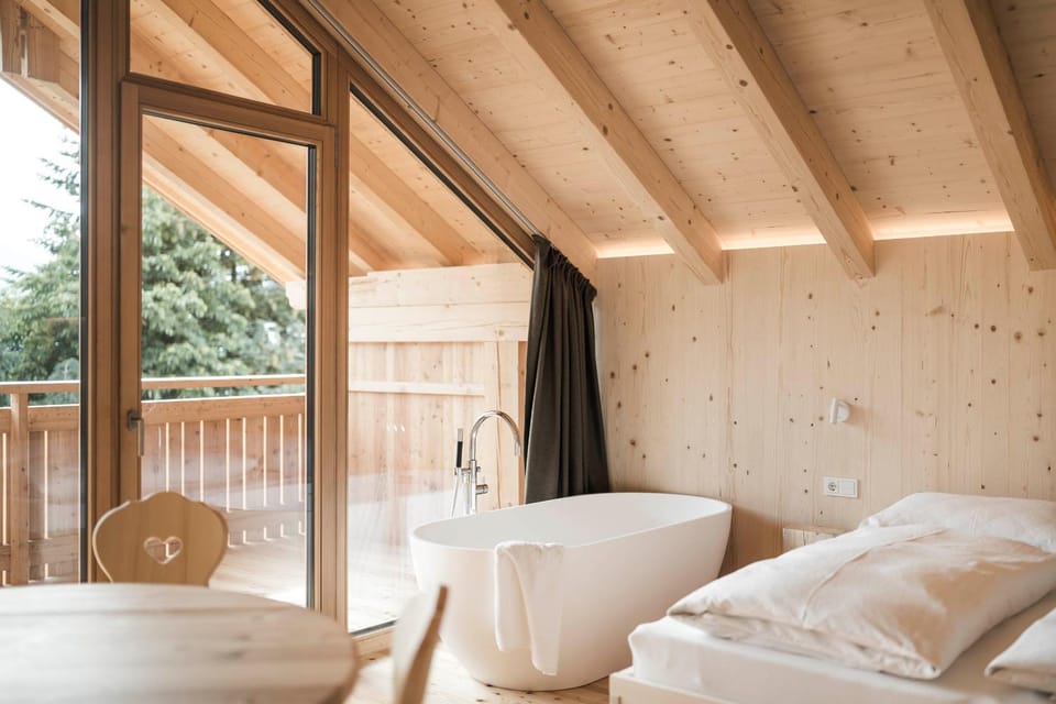 View (from property/room), Bedroom, Bath