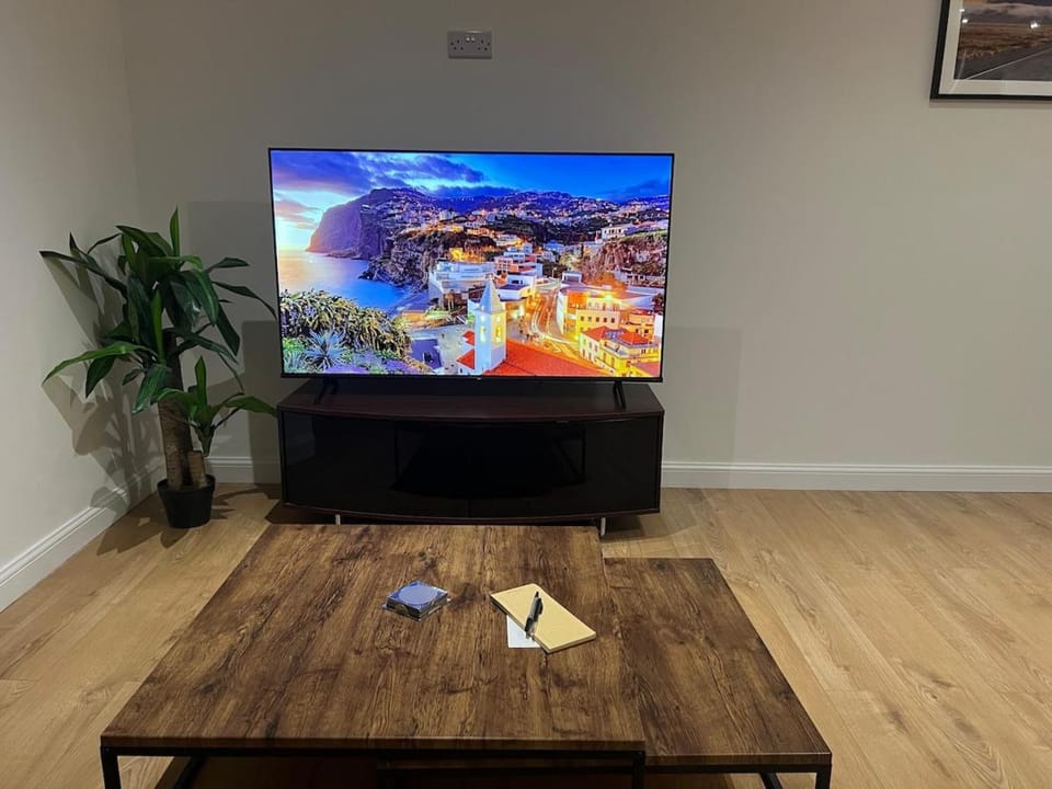 No4 Lux & Cosy Private Apartment in Nuneaton Apartment in North Warwickshire District