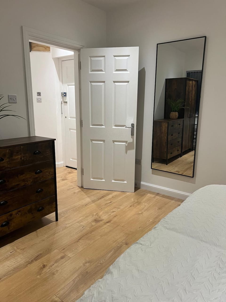 No4 Lux & Cosy Private Apartment in Nuneaton Apartment in North Warwickshire District