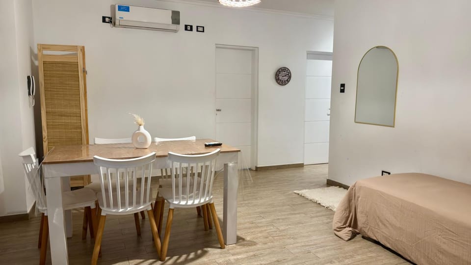 Travel Suites MG Céntrico - Airport 15 min - Clínica MG - Parking Ezeiza Apartment in Uruguay