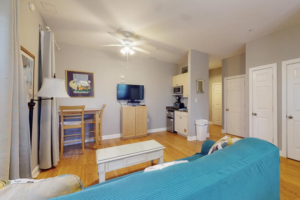 Village of South Walton EB211 Apartment hotel in Rosemary Beach