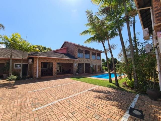 DuneSide Guesthouse Bed and Breakfast in KwaZulu-Natal