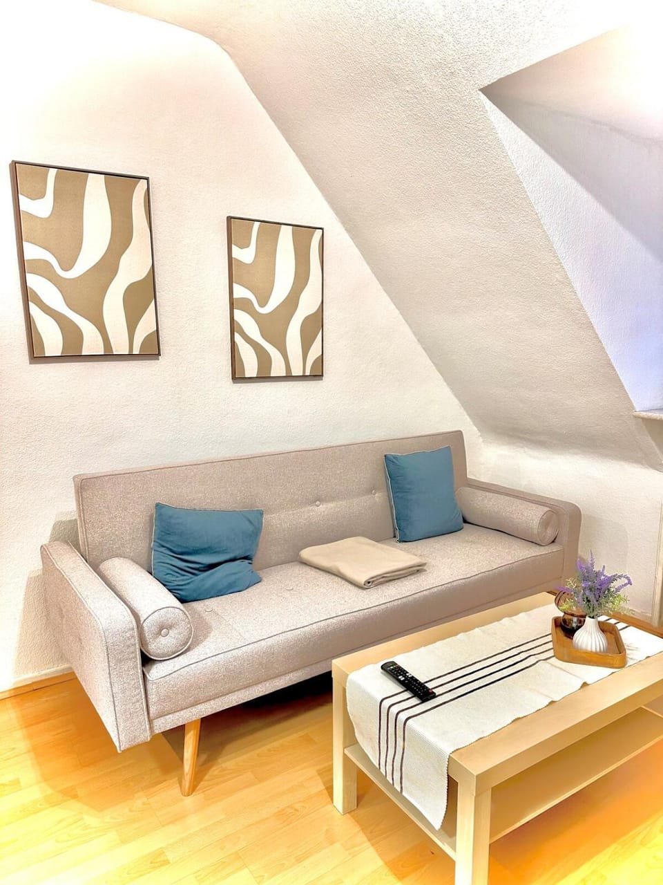 Moderne Unterkunft mit Parkplatz & Smart-Tv Apartment in Duisburg
