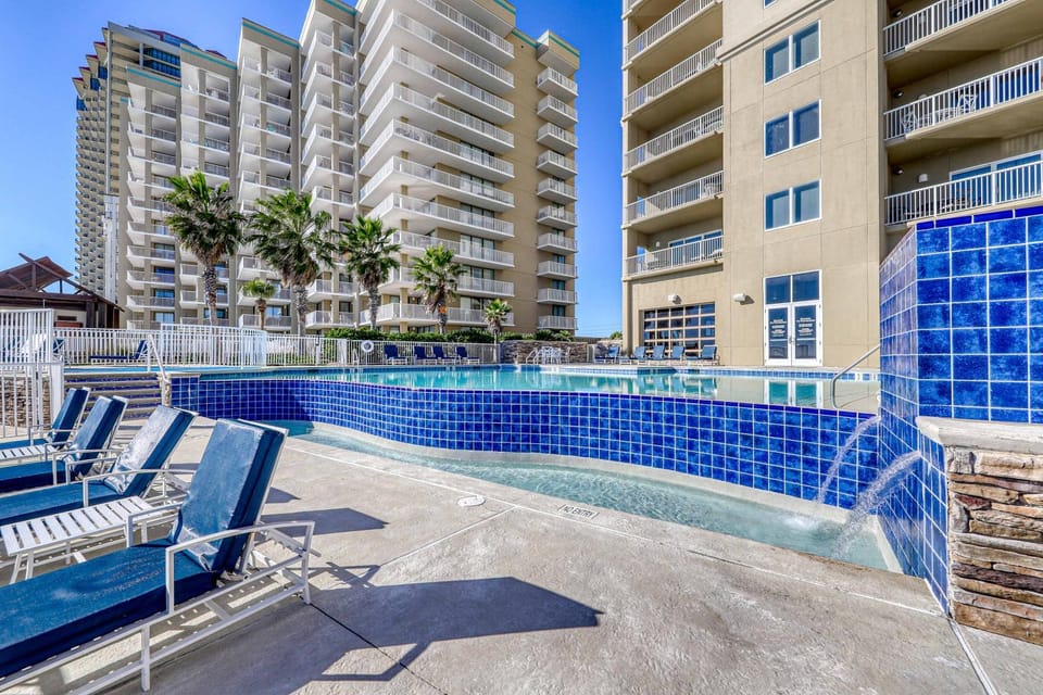 Escapes to the Shores 804 House in Orange Beach