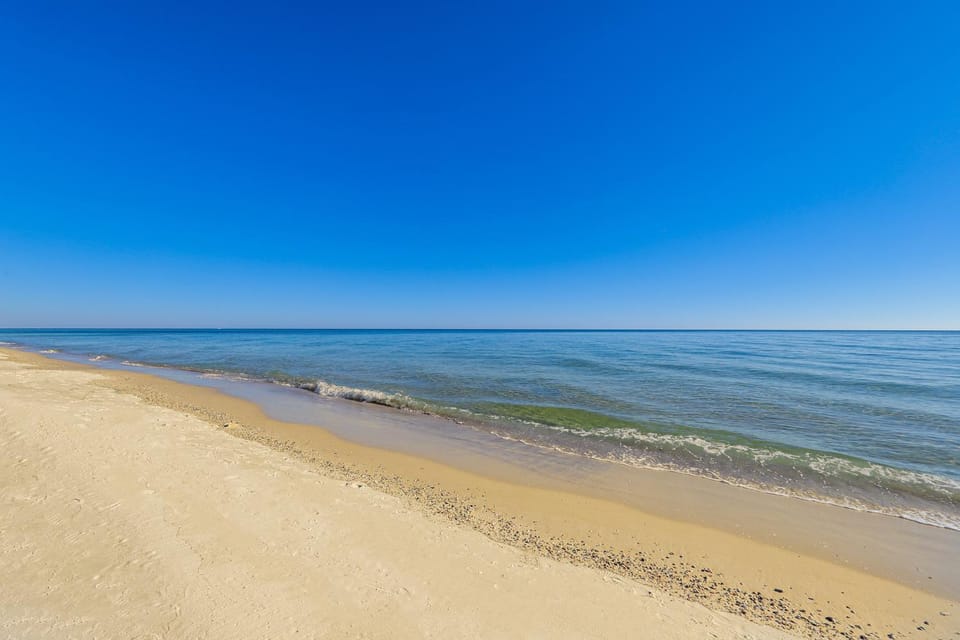 Escapes to the Shores 1604 Apartment in Orange Beach