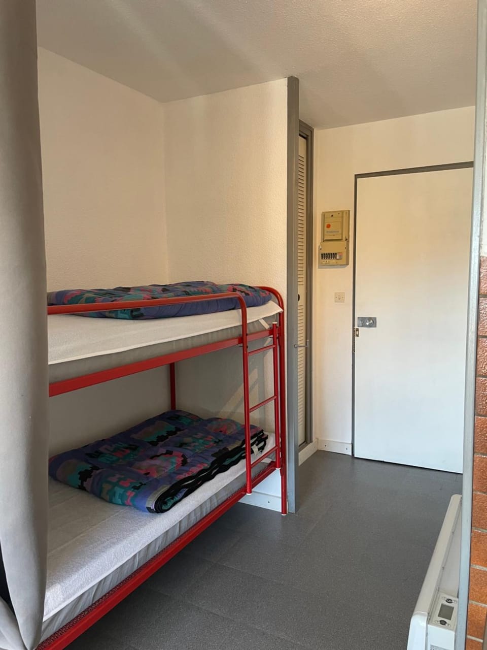 Photo of the whole room, bunk bed