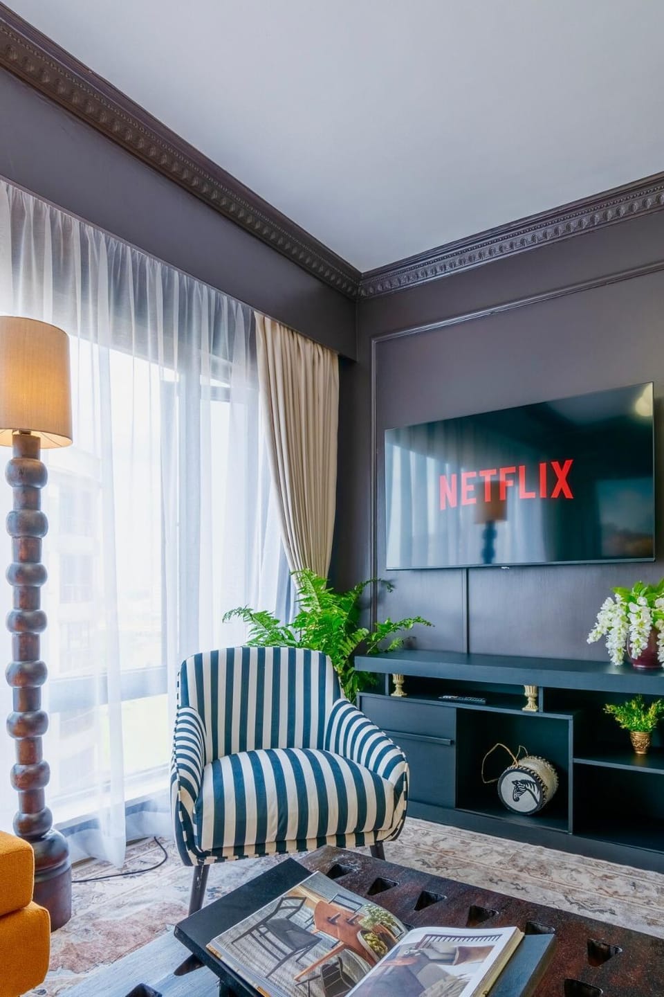 TV and multimedia, Living room, Seating area