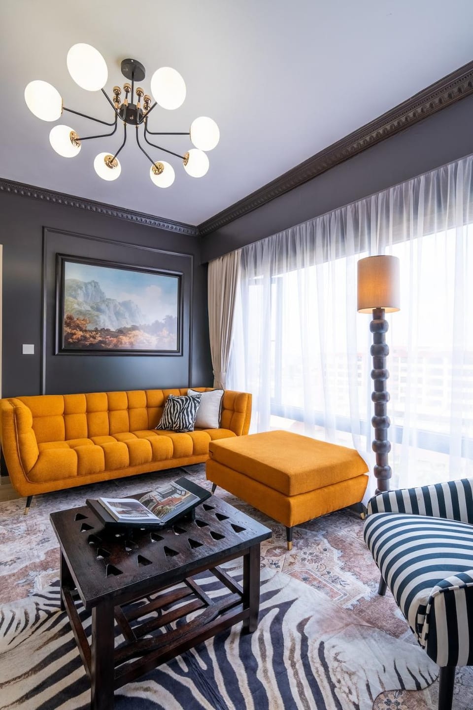 Living room, Seating area