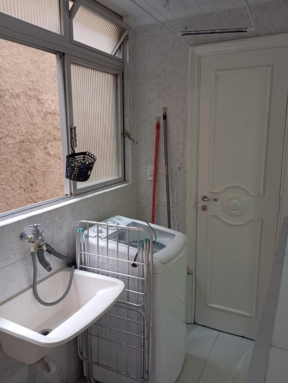 flat iron, laundry, washing machine