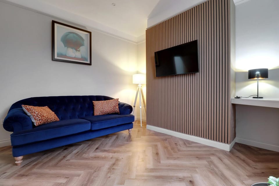 TV and multimedia, Living room