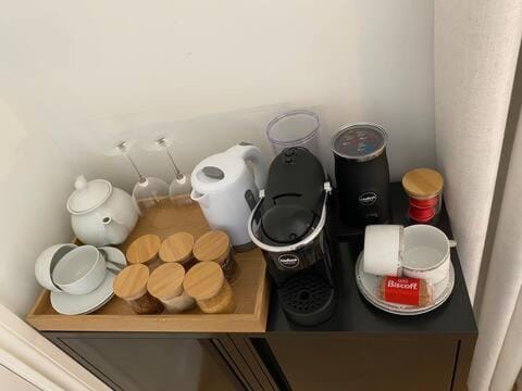 Coffee/tea facilities
