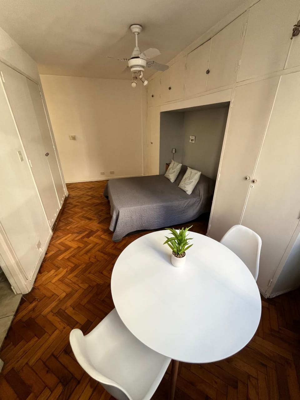 Recoleta Laprida II Apartment in Buenos Aires