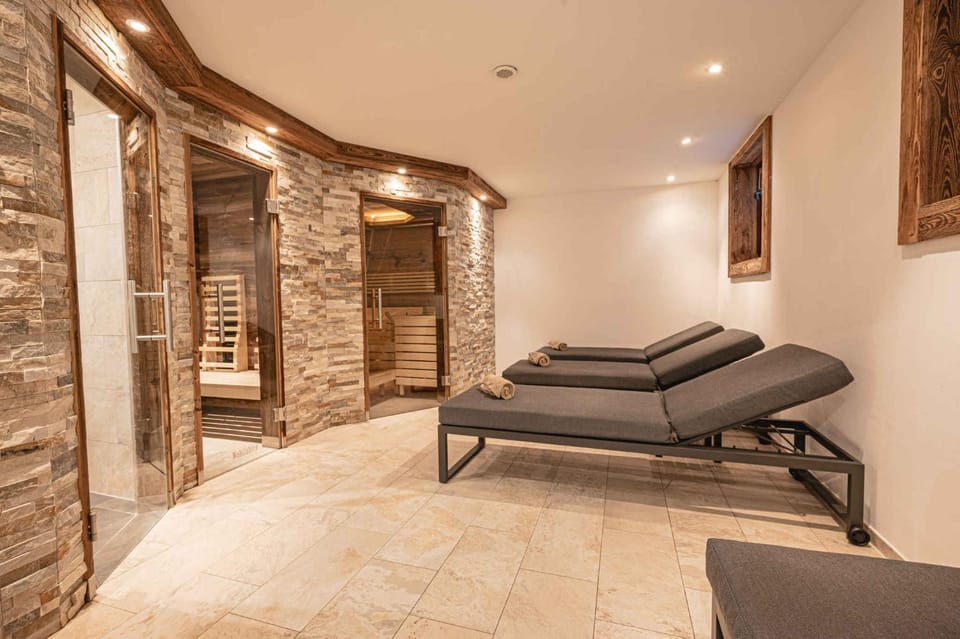 Sauna, Spa and wellness centre/facilities