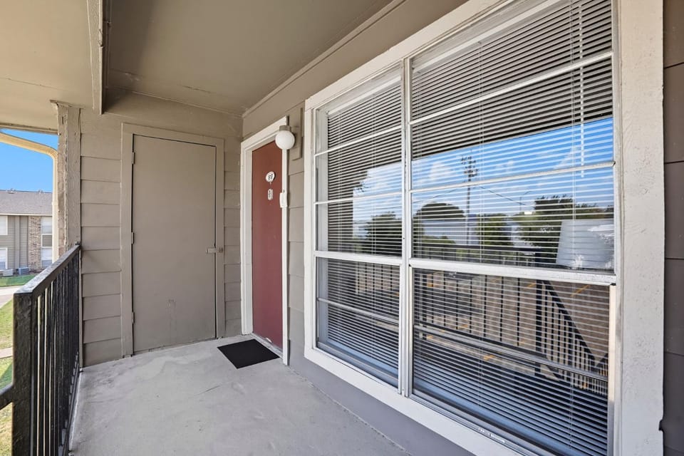 Property building, Balcony/Terrace