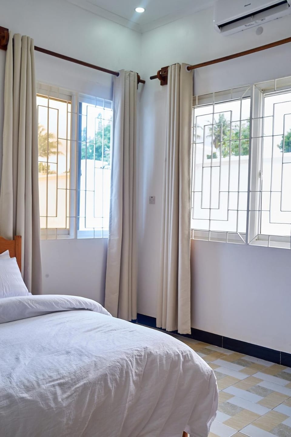 Elegant Dar Suburb Hideaway2 Apartment in City of Dar es Salaam