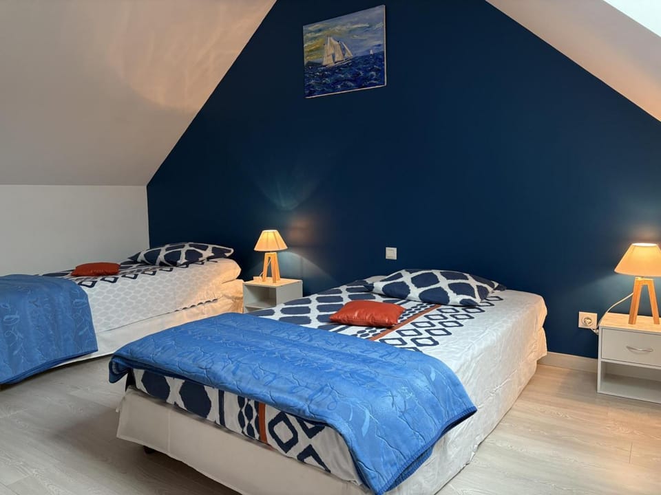Gîte pour 6 pers avec jardin en Allier, terrasse et climatisation - FR-1-489-588 House in Auvergne-Rhône-Alpes