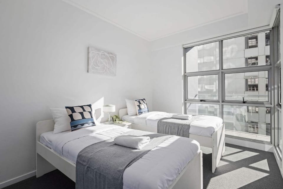 Stylish 2BR Apt Overlooking Darling Harbour Apartment in Sydney