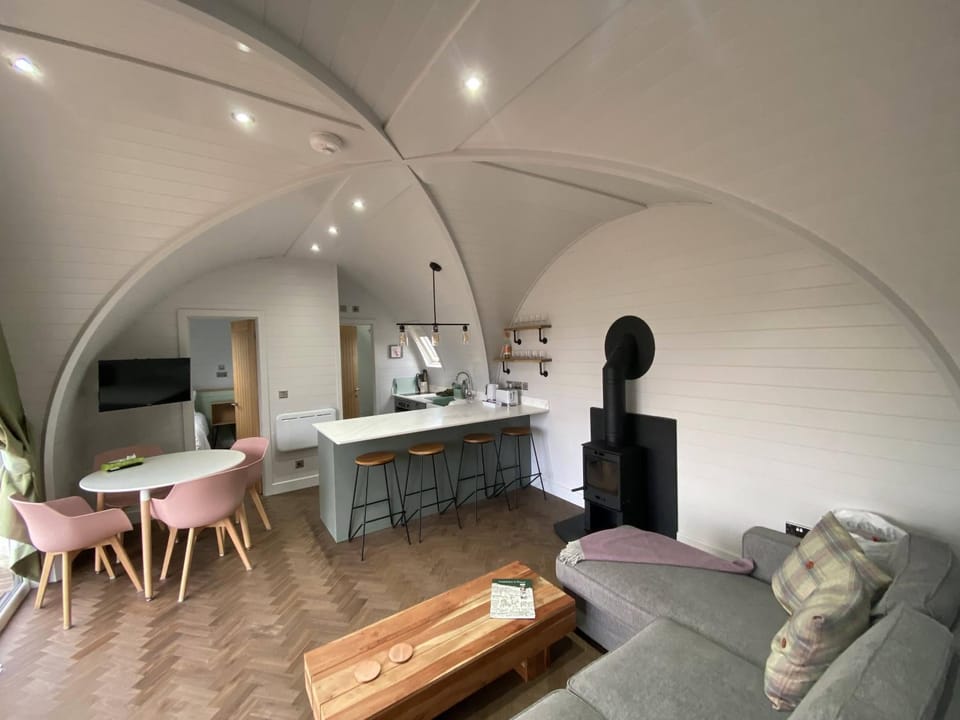 Kitchen or kitchenette, Living room, Dining area