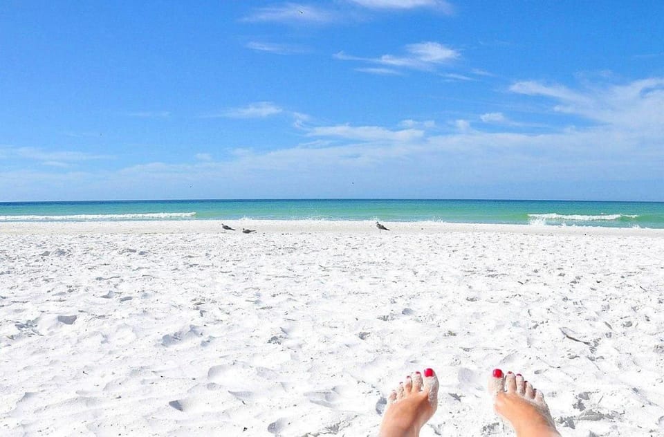 Siesta Key Coastal Getaway - Steps to the Beach House in Siesta Beach