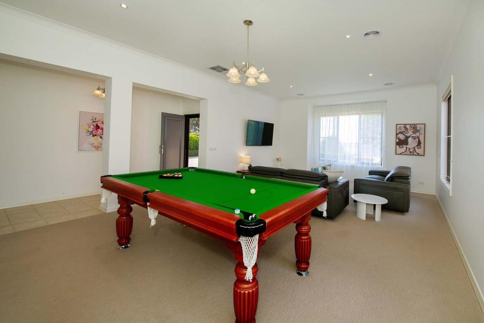 Waterfront Haven House in Yarrawonga