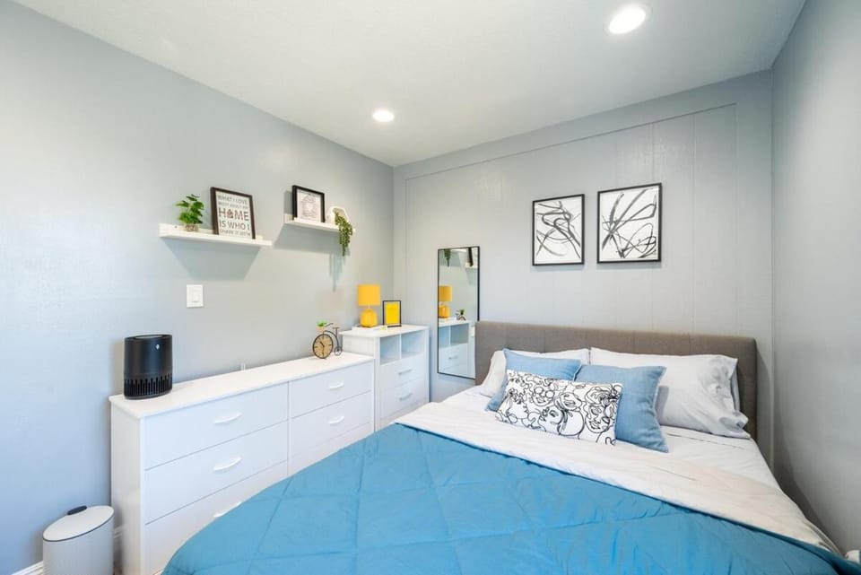3 Bedrooms Townhouse Near Disneyland & Beaches House in Westminster