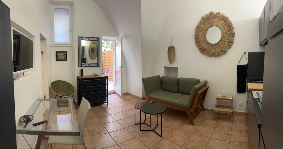Le Patio du Pitchounet Apartment in La Ciotat
