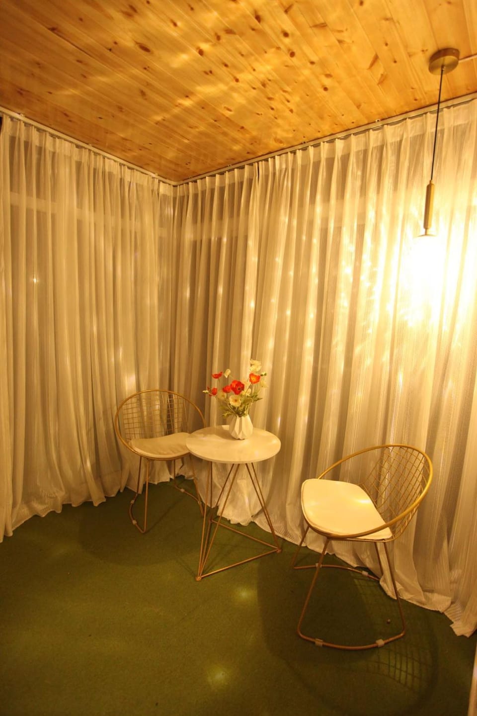 Seating area