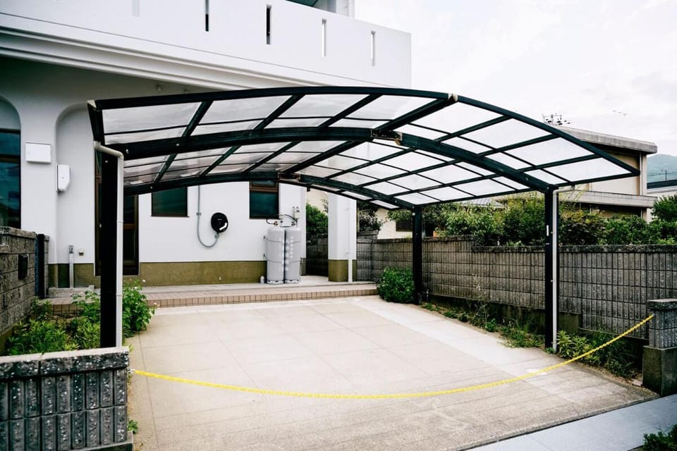 Nostalgia Oiso Awaji Villa in Hyogo Prefecture