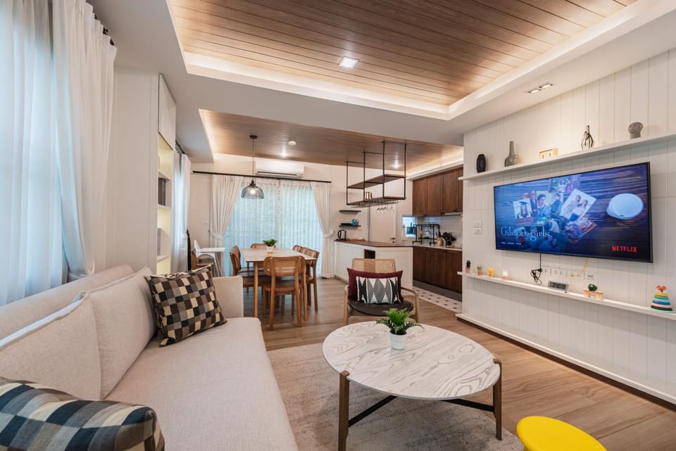Cozy Family Home near Mega Bangna Villa in Thailand
