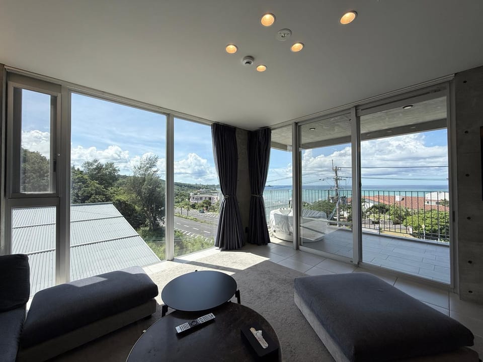 View (from property/room), Photo of the whole room, Sea view