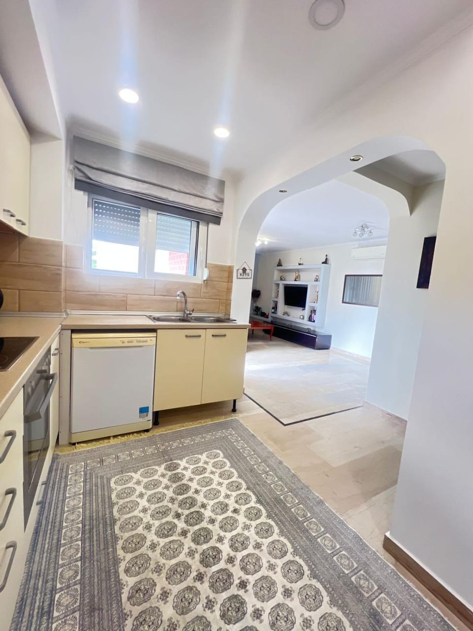 Modern Rhodes Patio House near Old Town Apartment in Ialysos