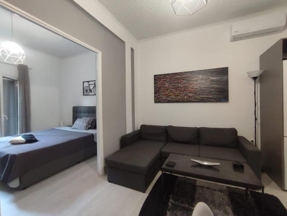 Urban Cocoon, Nice & Easy Apartment in Chalandri