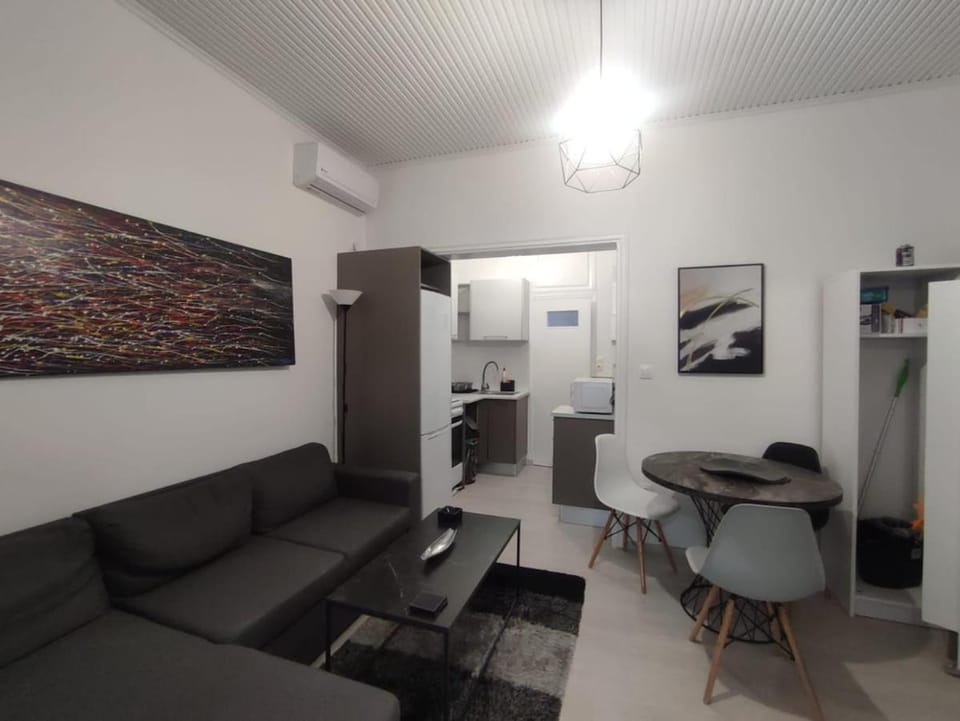 Urban Cocoon, Nice & Easy Apartment in Chalandri