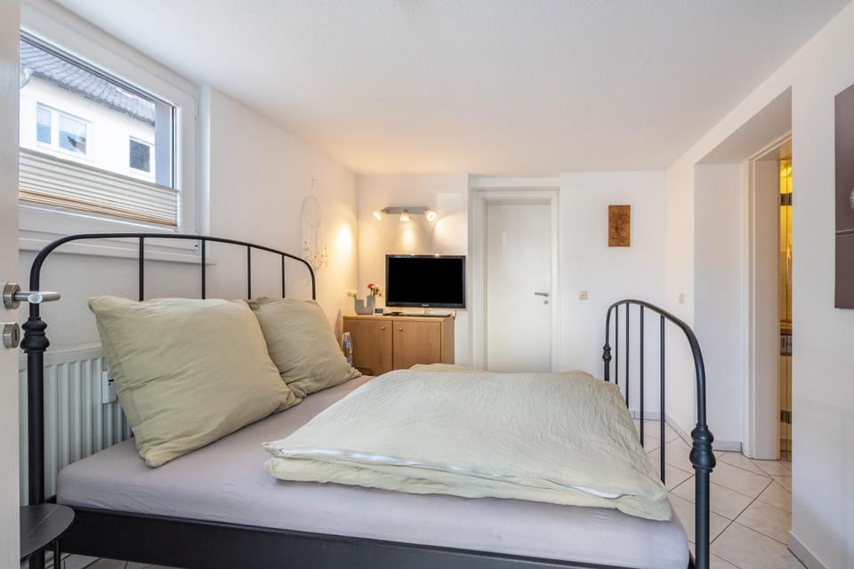 Property building, Living room, Bedroom