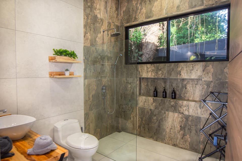 Shower, Toilet, Bathroom, Decorative detail