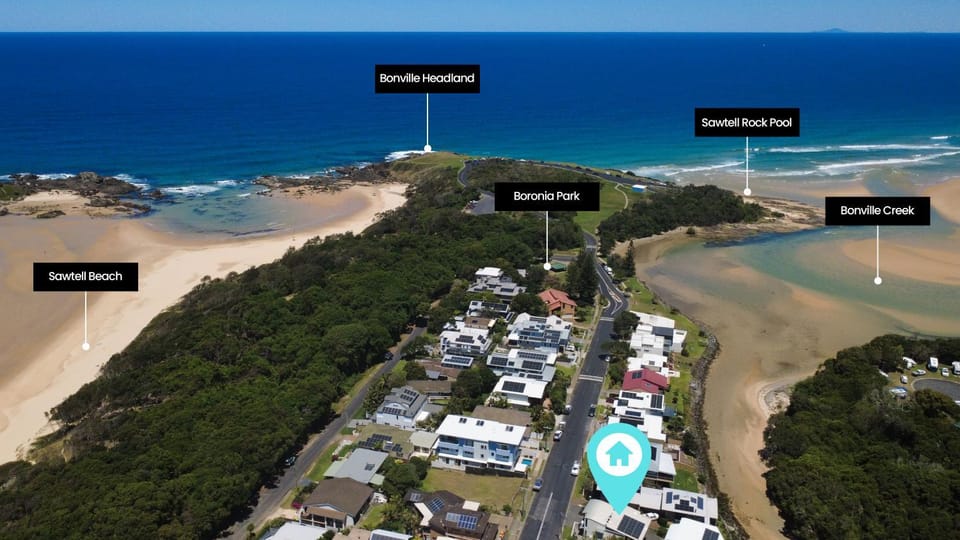 Neighbourhood, Bird's eye view, Beach, Sea view