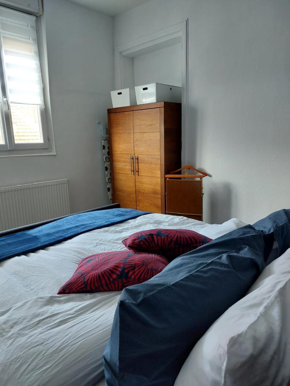 Living room, Bedroom