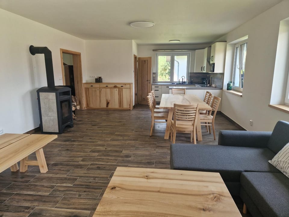 Kitchen or kitchenette, Living room, Seating area