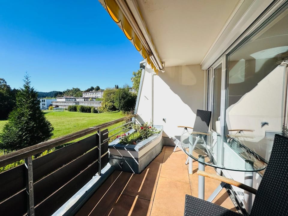 View (from property/room), Balcony/Terrace, Balcony/Terrace, Seating area, Garden view