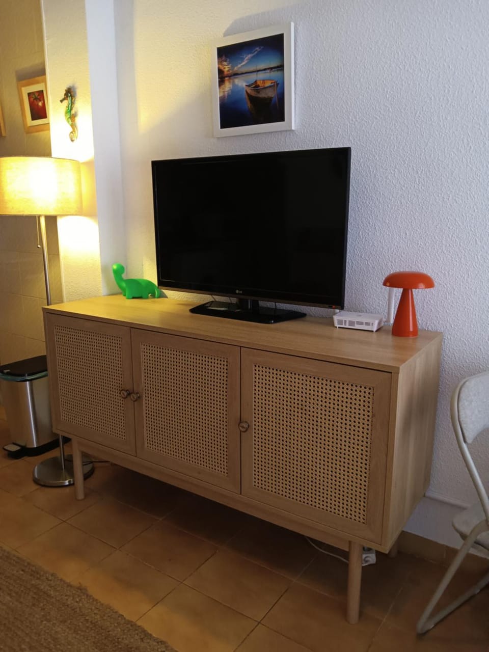 TV and multimedia, Living room