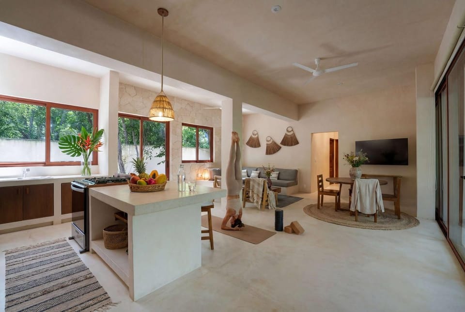 Stylish Ground-Floor 3BR Haven with Luxe Plunge Pool House in Tulum