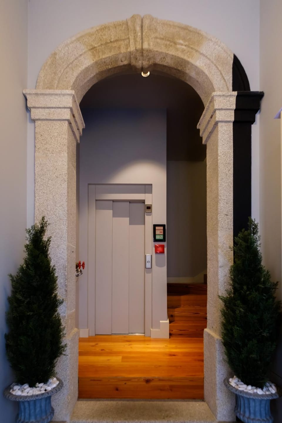 Property building, Facade/entrance, elevator