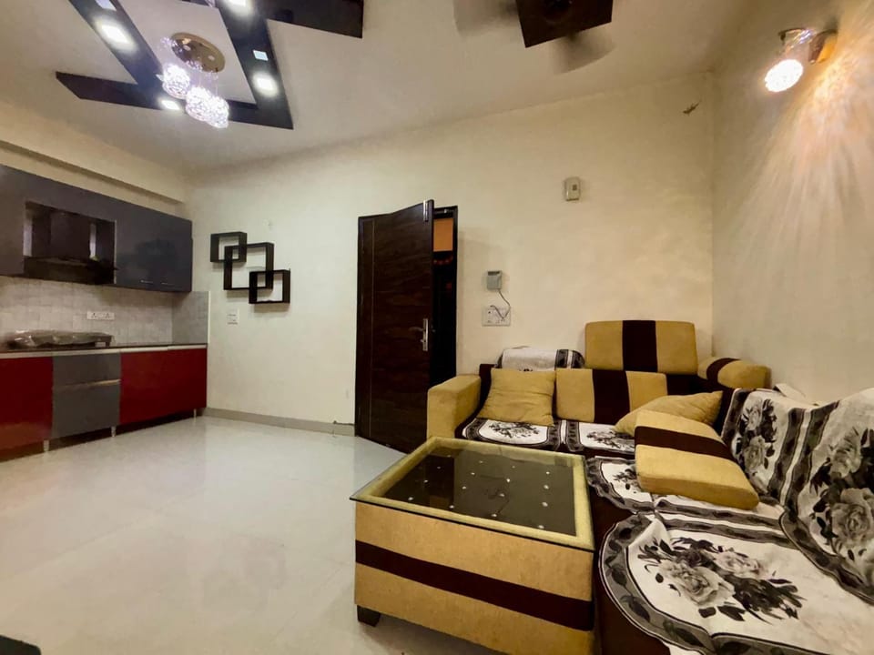 KISHAN HARE KRISHNA ORCHID HOTEL VRINDAVAN Mathura Hotel in Uttar Pradesh