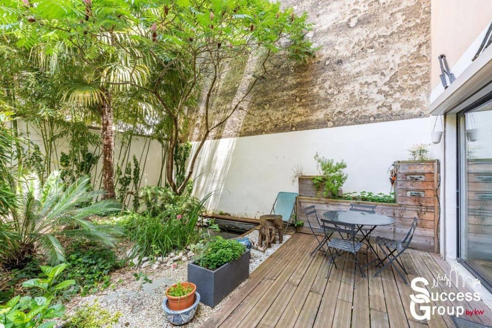 Patio, Garden