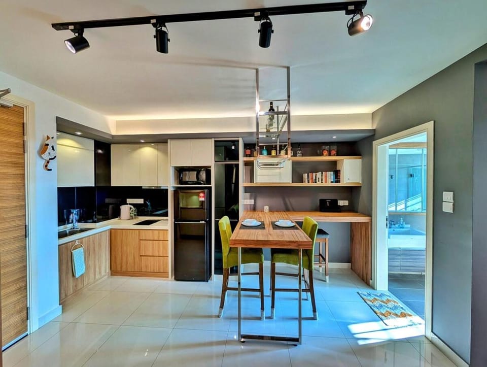 Family Friendly Designer Studio At Puteri Harbour Apartment in Johor